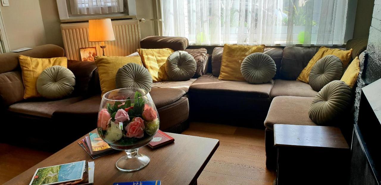 Bed and Breakfast R&Breakfast Roeselare Exterior foto